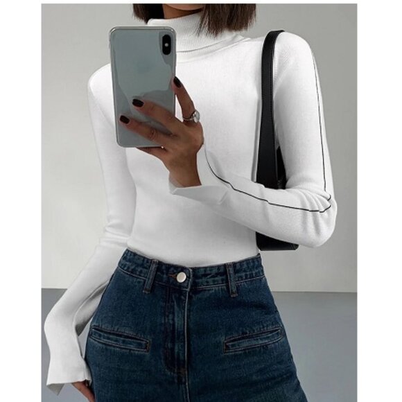 Commense Contrast Piping Turtleneck Sweater NWT, Size M - Picture 3 of 14